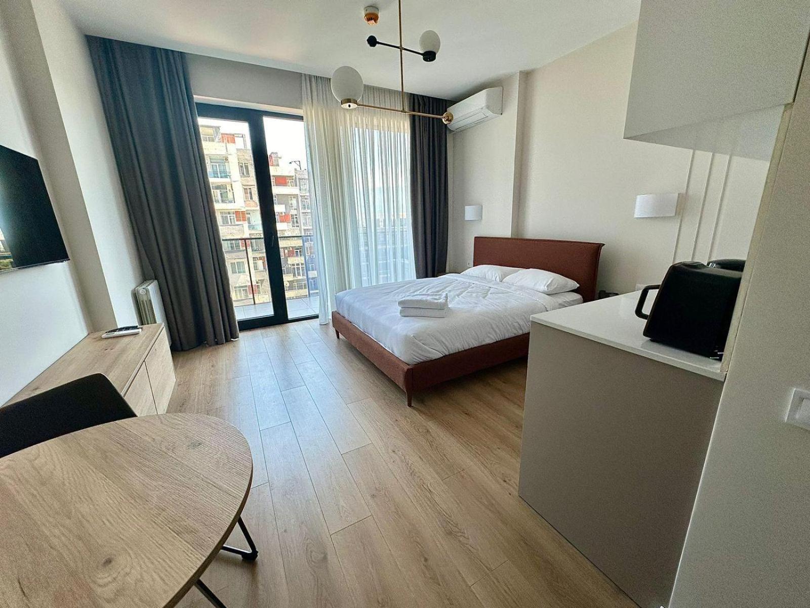 Nova Concierge Aparthotel Batumi Bilik gambar
