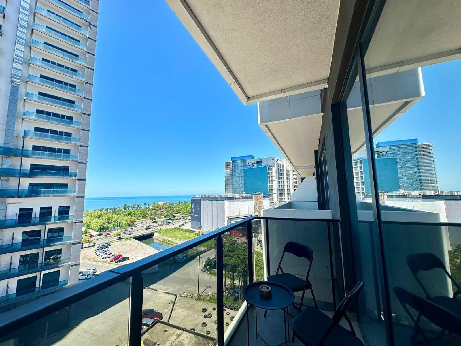 Nova Concierge Aparthotel Batumi Bilik gambar